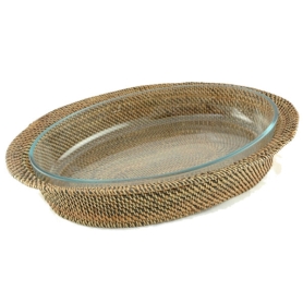 oval pyrex with rattan holder
