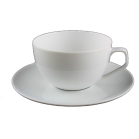 6 breakfast cups with saucers