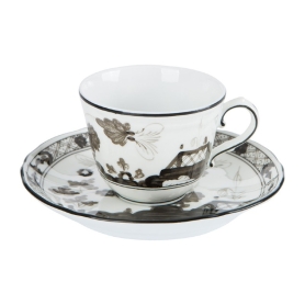 2 tazze caffe con piatto