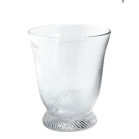 6 wine glasses