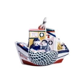 Ardora II sailboat scultpure