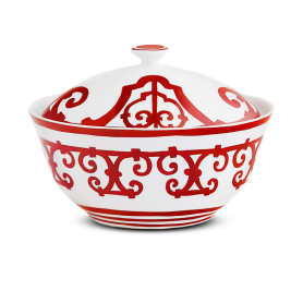 soup tureen