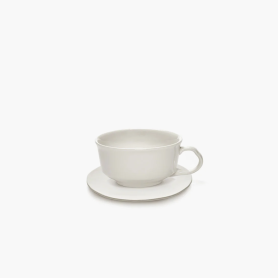 6 coffee cups with saucers