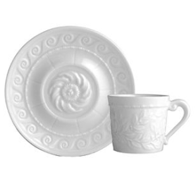 6 coffee cups with saucers